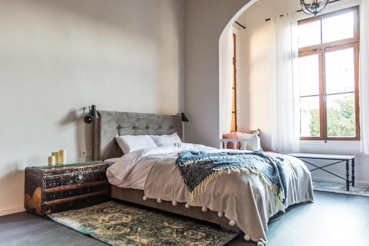 Pomegranate Suites Kavala Bagian luar foto