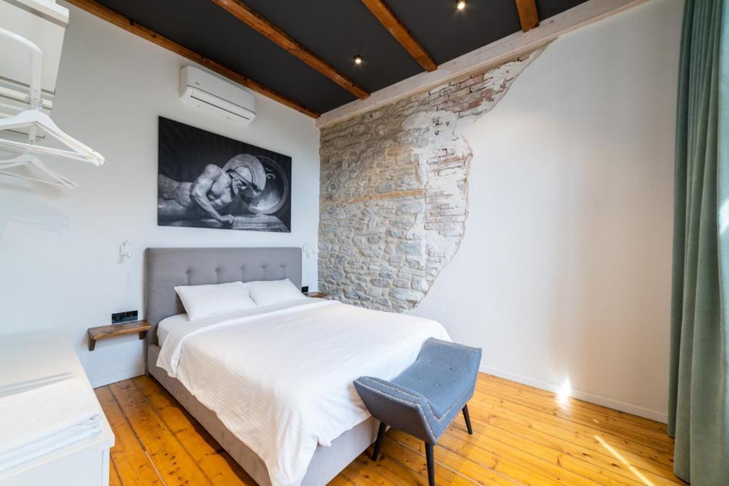 Pomegranate Suites Kavala Bagian luar foto